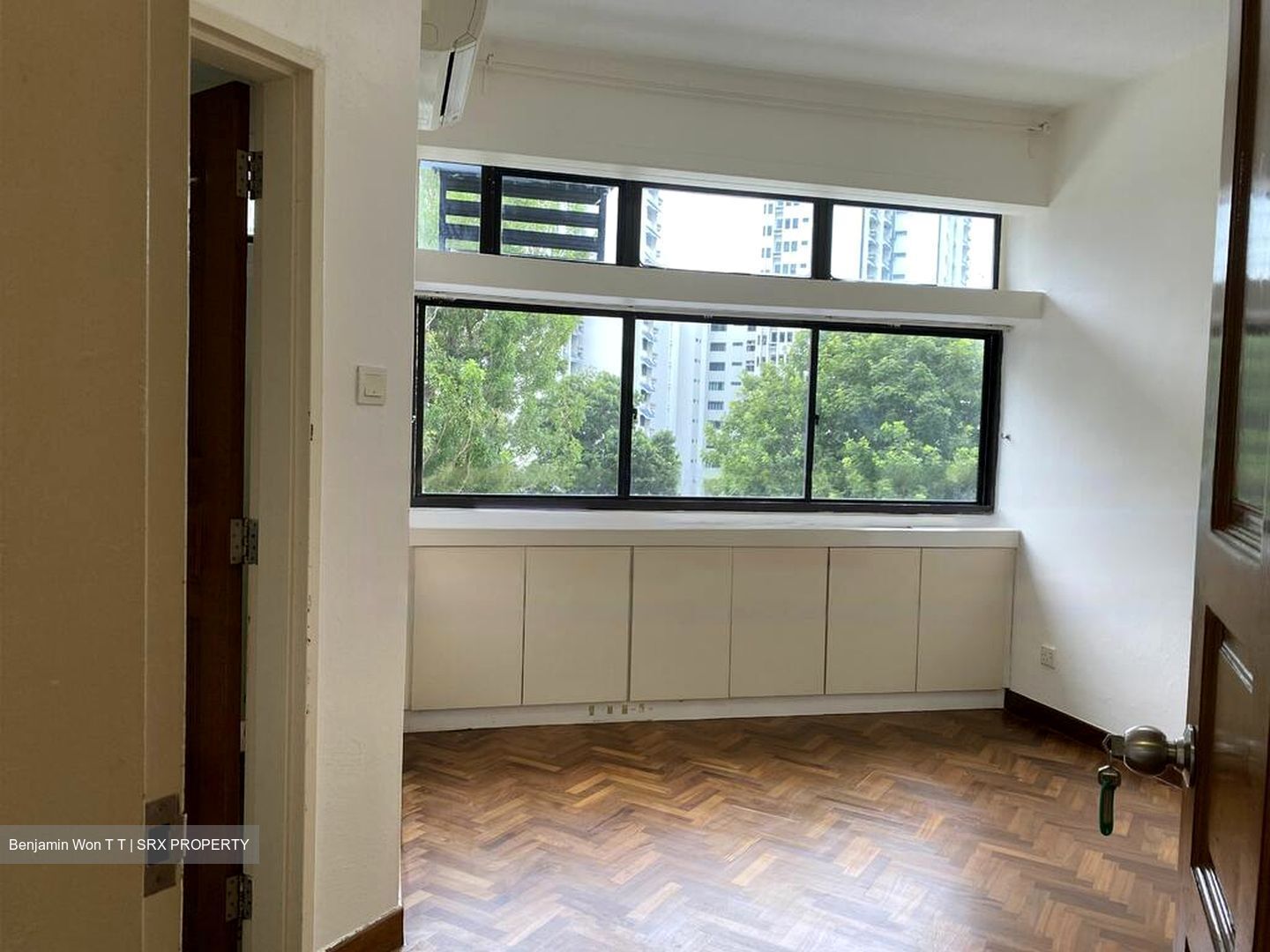 Mandarin Gardens (D15), Condominium #461000271